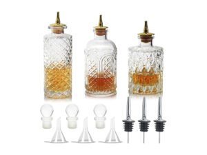 Vintage-style decanters with pour spouts
